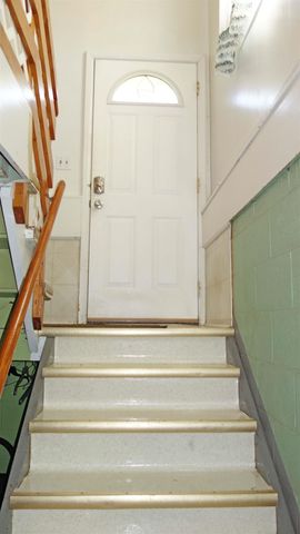 1013 18th Street, Bay City, MI 48708