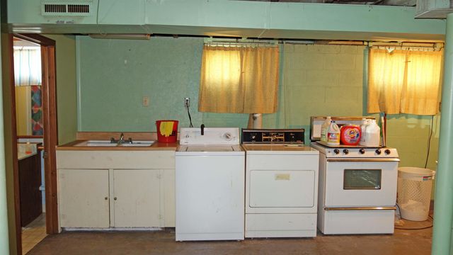 1013 18th Street, Bay City, MI 48708