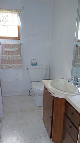 1013 18th Street, Bay City, MI 48708