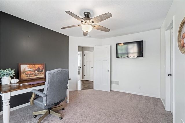 21891 W 176th Terrace, Olathe, KS 66062