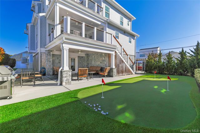 117 Baldwin Avenue, Point Lookout, NY 11569
