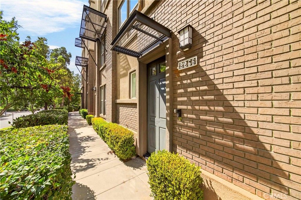 Image 3 of property listing at 2256 Clark, Fullerton, CA 92833