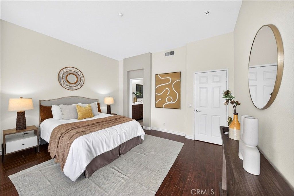 Image 33 of property listing at 2256 Clark, Fullerton, CA 92833