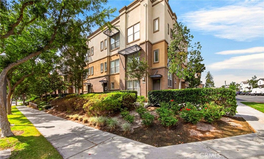 Image 40 of property listing at 2256 Clark, Fullerton, CA 92833