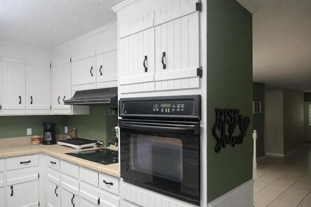 2207 Saddlewood Trl, Dothan, AL 36301