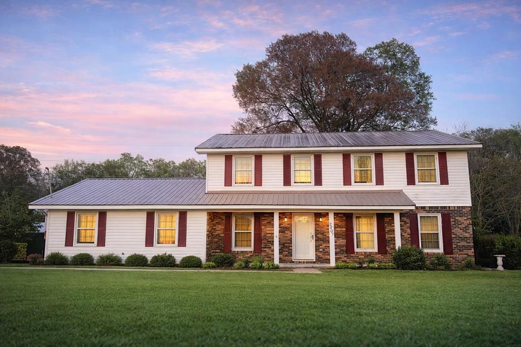 2207 Saddlewood Trl, Dothan, AL 36301