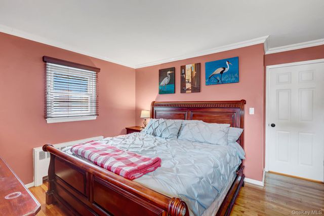 181 N Idaho Avenue, Massapequa, NY 11758