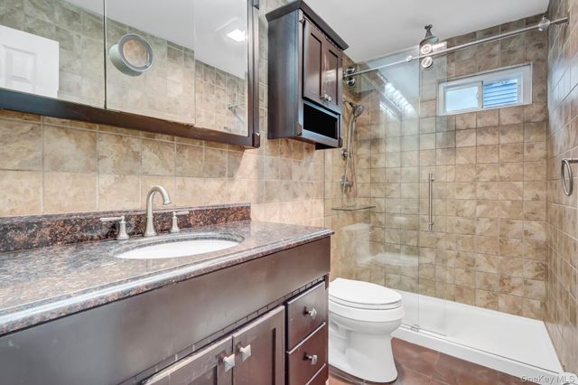 181 N Idaho Avenue, Massapequa, NY 11758