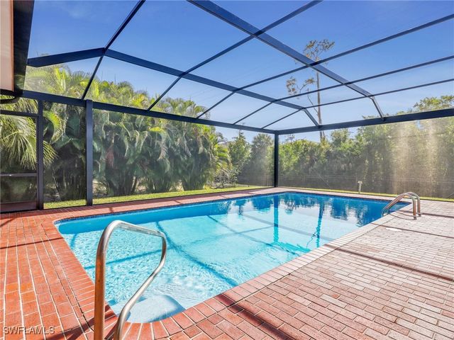 6219 Deer RUN, Fort Myers, FL 33908