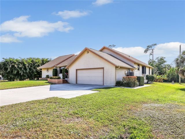 6219 Deer RUN, Fort Myers, FL 33908