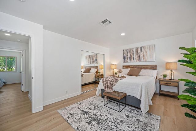 2741 Wentworth Rd, Cameron Park, CA 95682