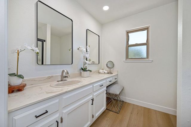 2741 Wentworth Rd, Cameron Park, CA 95682