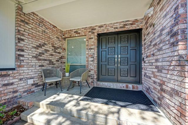 2741 Wentworth Rd, Cameron Park, CA 95682