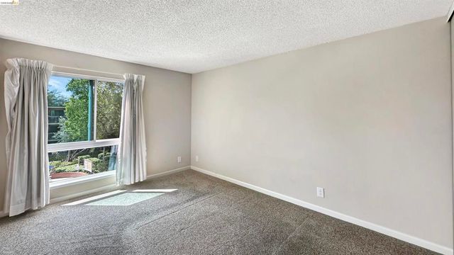 460 N. Civic Drive 311, Walnut Creek, CA 94596
