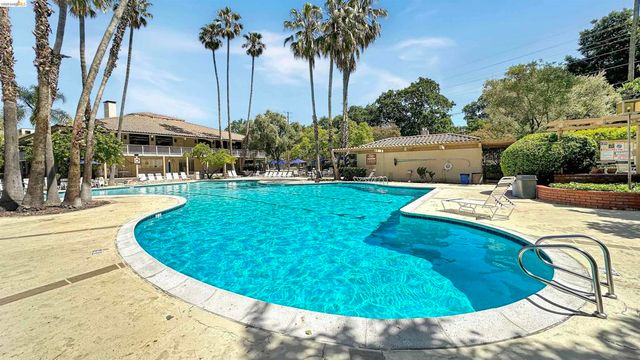 460 N. Civic Drive 311, Walnut Creek, CA 94596