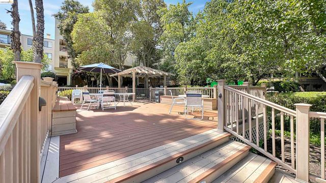 460 N. Civic Drive 311, Walnut Creek, CA 94596