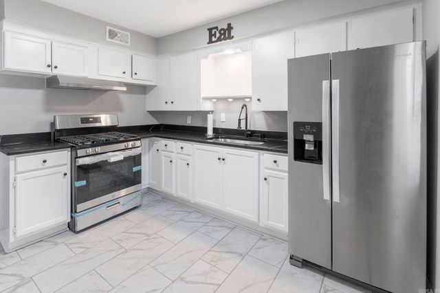 9520 Crofton Drive, Little Rock, AR 72209