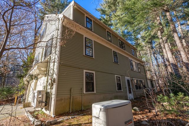 6 Brewster Rd, Wayland, MA 01778