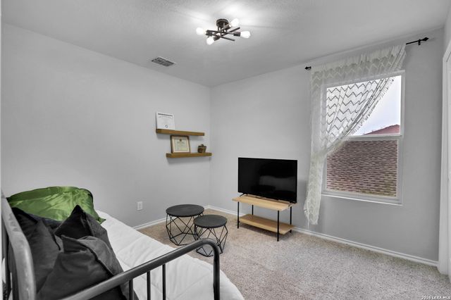 2703 Bluff Crossing, San Antonio, TX 78244