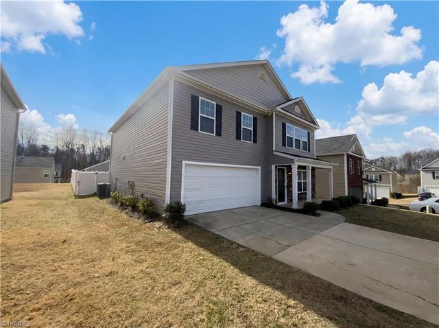 3452 Pridgen Ridge Drive, Winston-salem, NC 27127