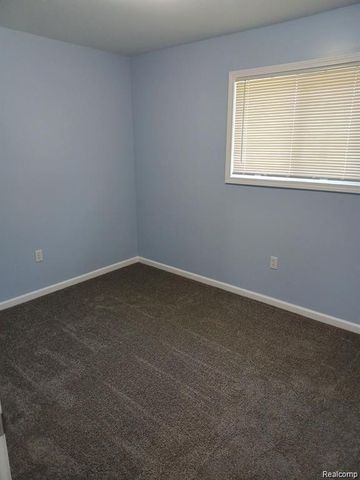 21708 Weller Avenue, Warren, MI 48089