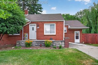 30541 Utica Road, Roseville, MI 48066
