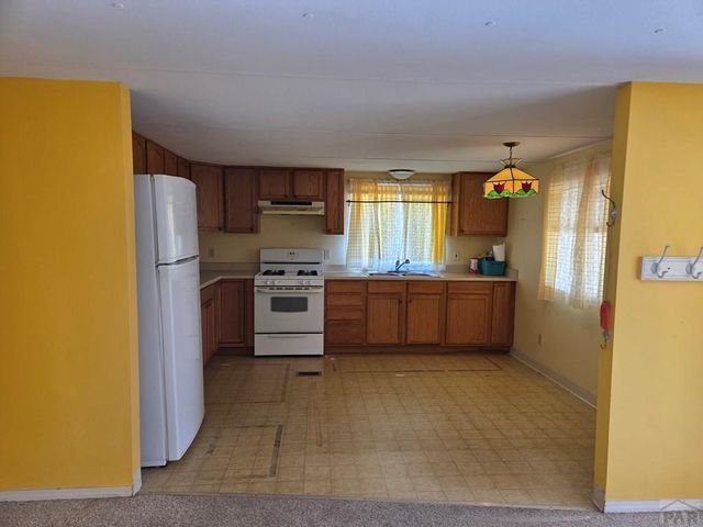 727 S Joe Martinez Lane, Pueblo West, CO 81007