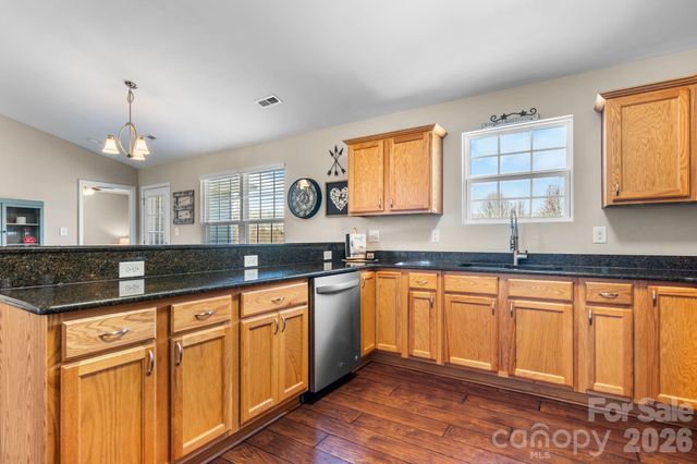 3842 E Maiden Road, Maiden, NC 28650