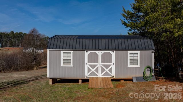 3842 E Maiden Road, Maiden, NC 28650