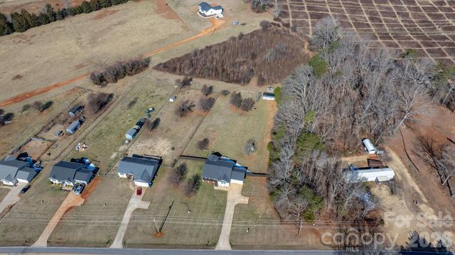 3842 E Maiden Road, Maiden, NC 28650