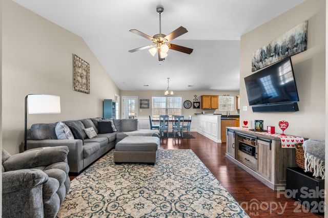 3842 E Maiden Road, Maiden, NC 28650