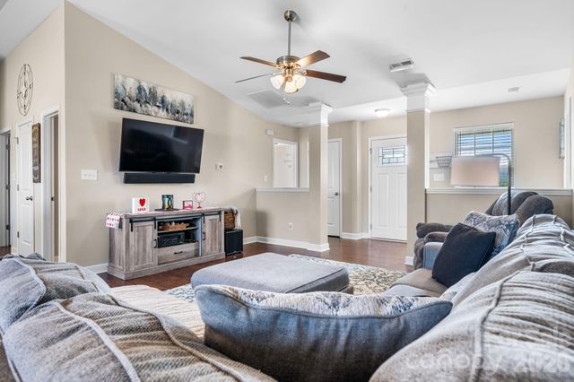 3842 E Maiden Road, Maiden, NC 28650