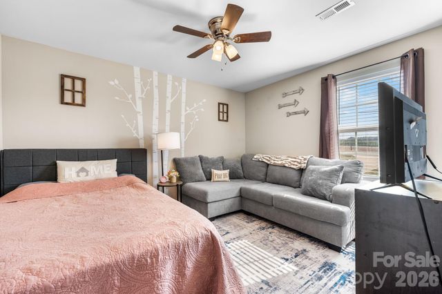 3842 E Maiden Road, Maiden, NC 28650