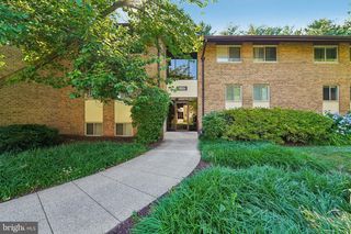 18804 WALKERS CHOICE RD #2, Montgomery Village, MD 20886