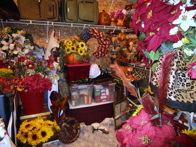 643 N 50 W, Valparaiso, IN 46385