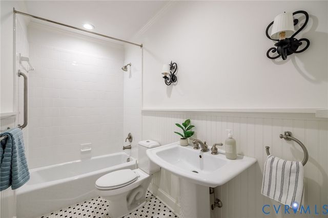 6205 Tapoan Pl, Richmond, VA 23226