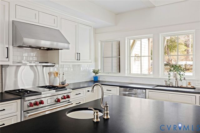 6205 Tapoan Pl, Richmond, VA 23226