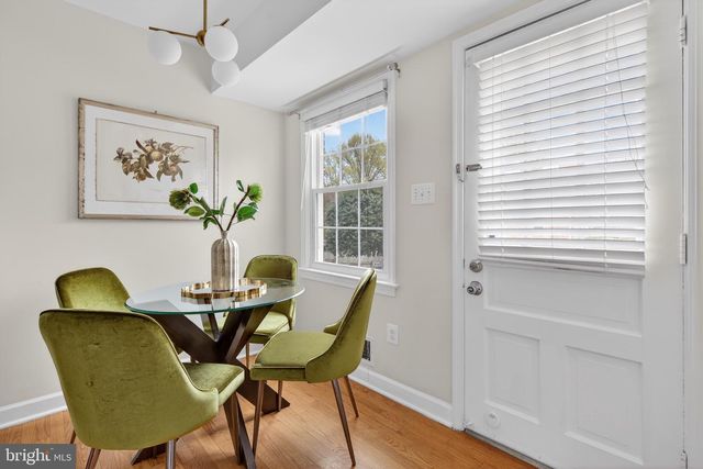 6805 MARKET SQUARE DR, Mclean, VA 22101