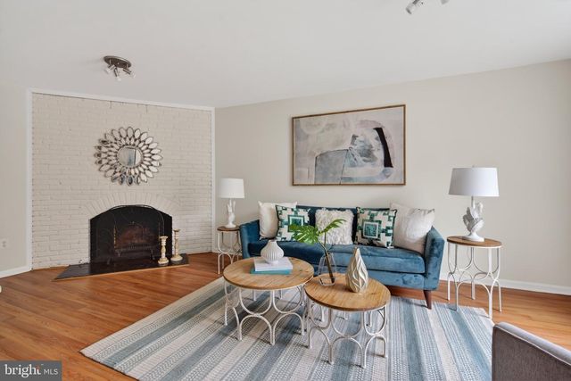 6805 MARKET SQUARE DR, Mclean, VA 22101