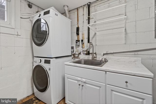 6805 MARKET SQUARE DR, Mclean, VA 22101