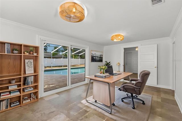 10916 CARROLLWOOD DRIVE, Tampa, FL 33618