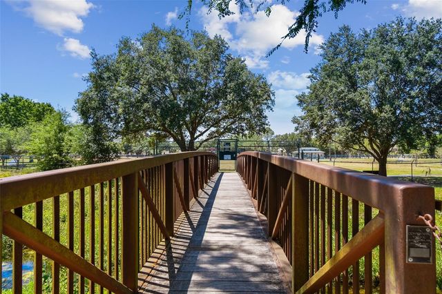 10916 CARROLLWOOD DRIVE, Tampa, FL 33618