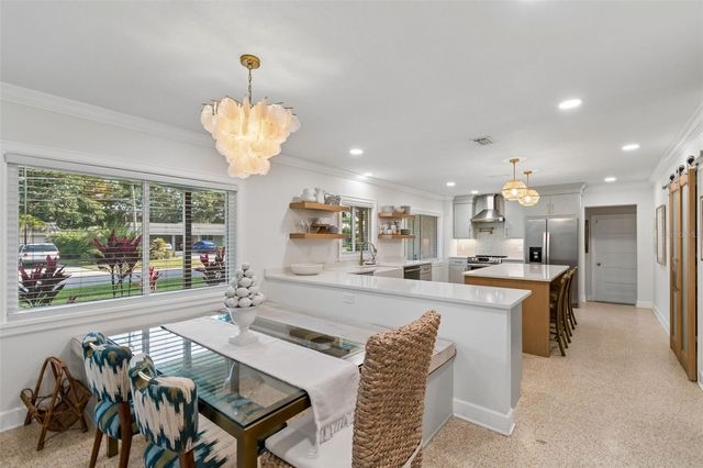 10916 CARROLLWOOD DRIVE, Tampa, FL 33618