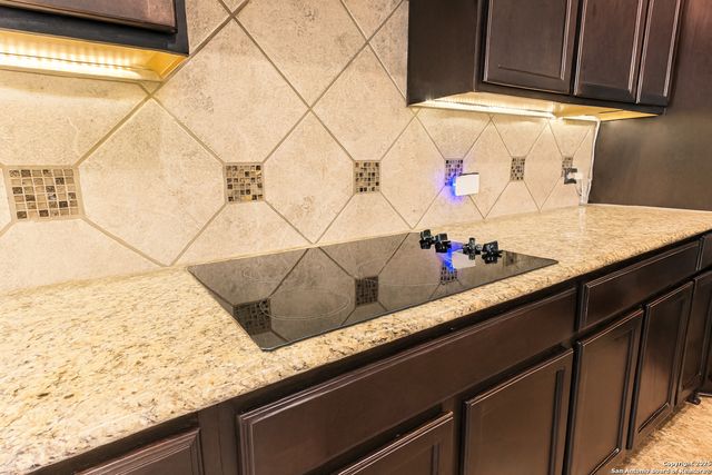 1403 Kingbird, San Antonio, TX 78245