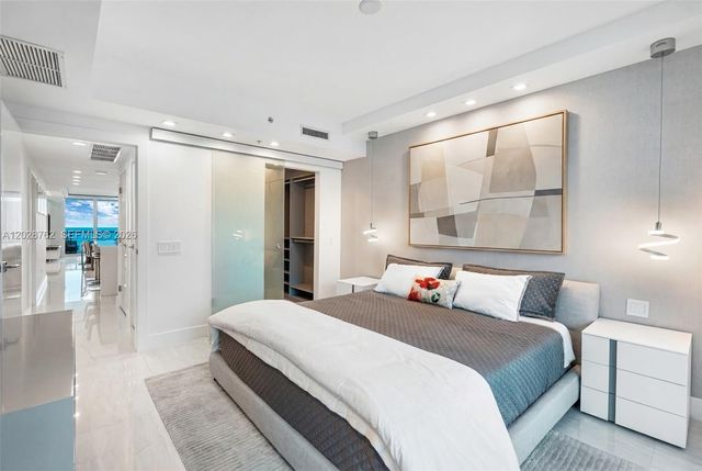 3801 Collins Avenue 703, Miami Beach, FL 33140