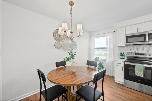 829 Glendale Dr, Clarksville, TN 37043