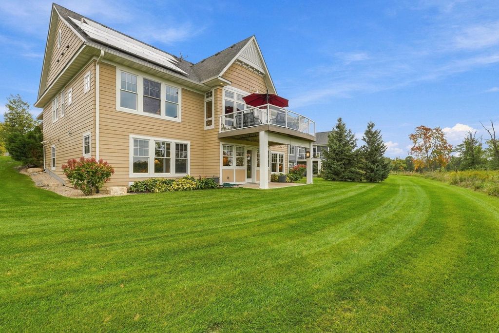 21 Phoebe Lane, North Oaks, MN 55127 — photo 2