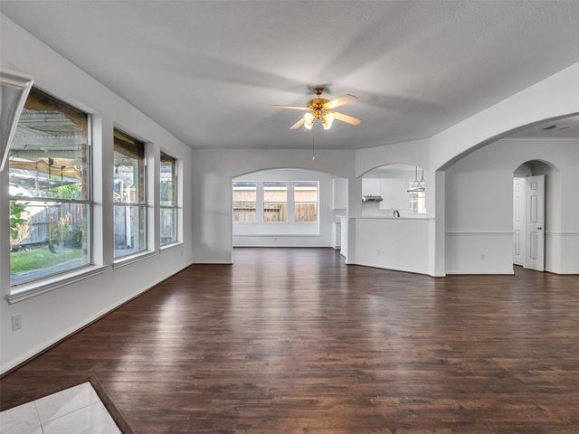 12330 Aspen Lane, Stafford, TX 77477