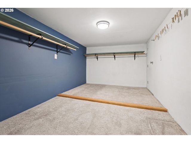 3305 Se SELLWOOD St, Milwaukie, OR 97222