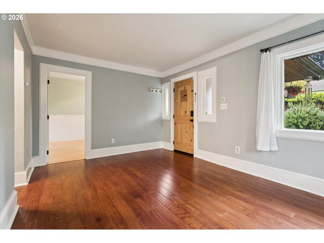 3305 Se SELLWOOD St, Milwaukie, OR 97222